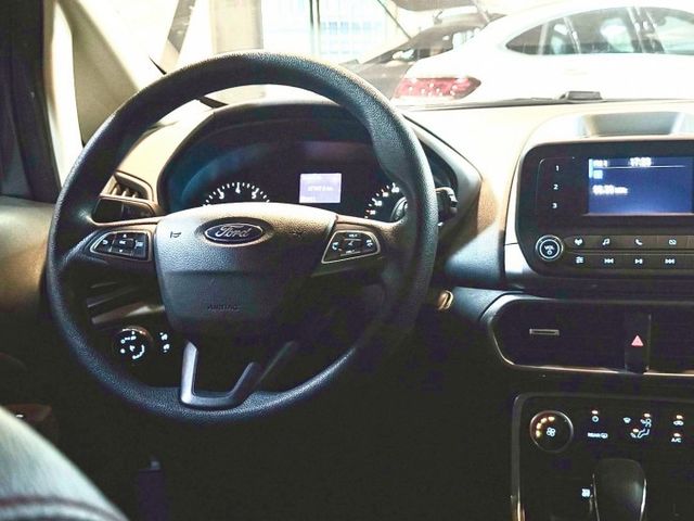 一手車原鈑件 皆在原廠保養 極低里程  第9張相片
