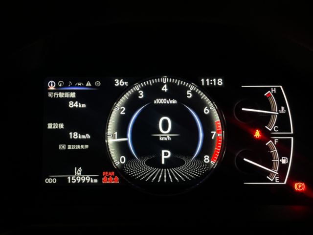 低里程/一手車原鈑件/天窗/電熱椅/無線CarPly/原廠保固至2028.2  第3張相片