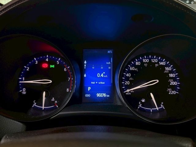 最有型跨界休旅｜好養省稅金｜摸門｜安卓機｜跑車座椅  第3張相片