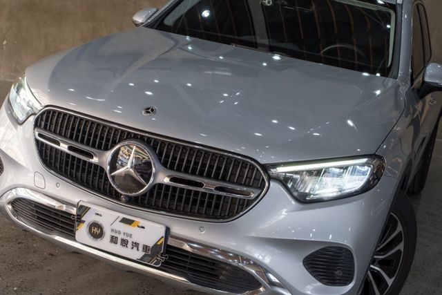 輕油電休旅｜柏林之音音響｜環景｜大型觸控中控螢幕｜23P輔助駕駛  第12張相片