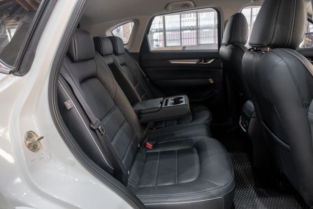 20S Select Plus｜主被動安全輔助駕駛｜手機無線充電｜Bose音響｜保固2030.08  第6張相片