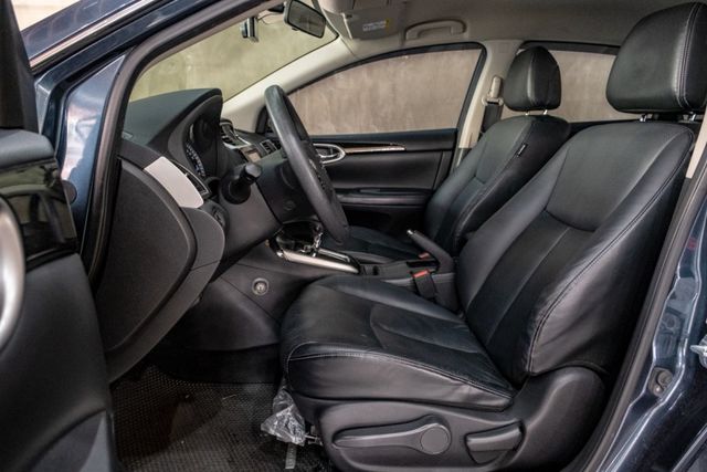 優質代步車推薦｜無待修｜中控螢幕｜倒車影像｜藍牙連線｜定速巡航｜抬頭顯示  第4張相片