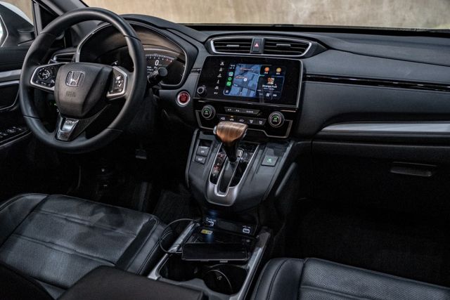 1.5VTi-S｜ACC/車道偏移/AEB｜Carplay｜導航｜手機無線充電  第9張相片