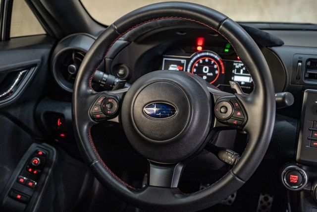 6AT 2.4ES｜原廠保固至2028.03｜EyeSight智能輔助駕駛｜倒車影像｜Carplay｜雙座電熱通風椅  第3張相片