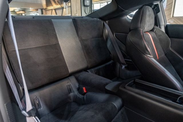 6AT 2.4ES｜原廠保固至2028.03｜EyeSight智能輔助駕駛｜倒車影像｜Carplay｜雙座電熱通風椅  第6張相片