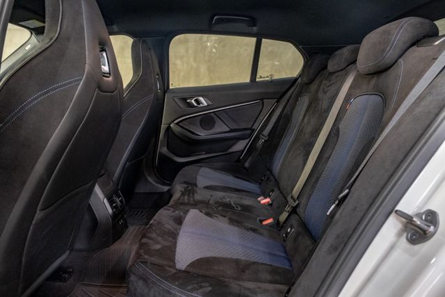 Edition M｜跑車座椅｜電動尾門｜無線Carplay|M18吋鋁圈｜M空力套件｜5AT輔助駕駛  第5張相片