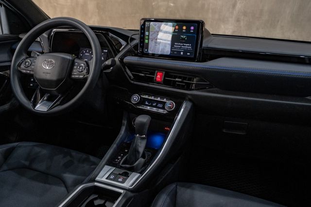 潮玩版｜原廠保固至2029.7｜ACC/AEB/盲點｜環景｜電尾門｜車頂行李架  第9張相片