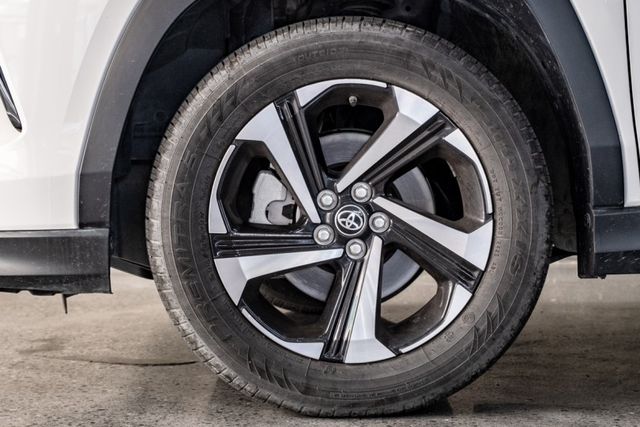 潮玩版｜原廠保固至2029.7｜ACC/AEB/盲點｜環景｜電尾門｜車頂行李架  第12張相片