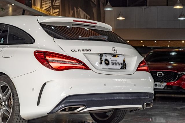 CLA250 Shooting Brake｜車況優無待修｜全景天窗｜Carplay｜雙前電動跑車椅｜電動尾門  第13張相片