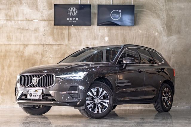 XC60 B5 Plus｜保固至2026.12｜全景天窗｜h/k音響｜環景影像｜抬頭顯示｜無線充電  第1張相片