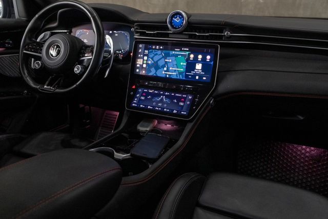 Grecale Modena｜全景天窗｜ACC/AEB/車道維持/盲點｜環景｜彩色HUD抬頭顯示  第7張相片