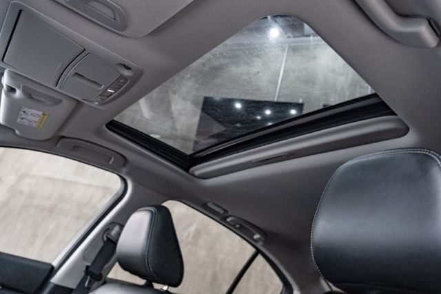 Q50 旗艦版｜Bose音響｜Carplay｜ACC/AEB/車道偏離｜天窗｜19吋輕量化輪圈  第9張相片