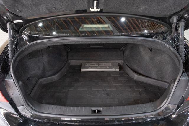 Q50 旗艦版｜Bose音響｜Carplay｜ACC/AEB/車道偏離｜天窗｜19吋輕量化輪圈  第10張相片