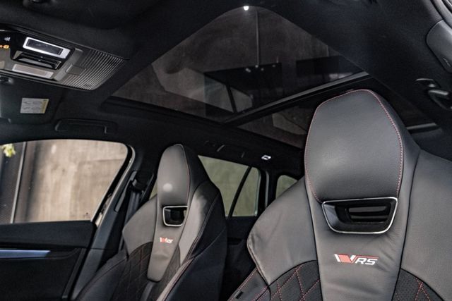 Octavia Combi RS｜升級避震器/輪圈(原廠件都在)｜保固至2031.9  第9張相片