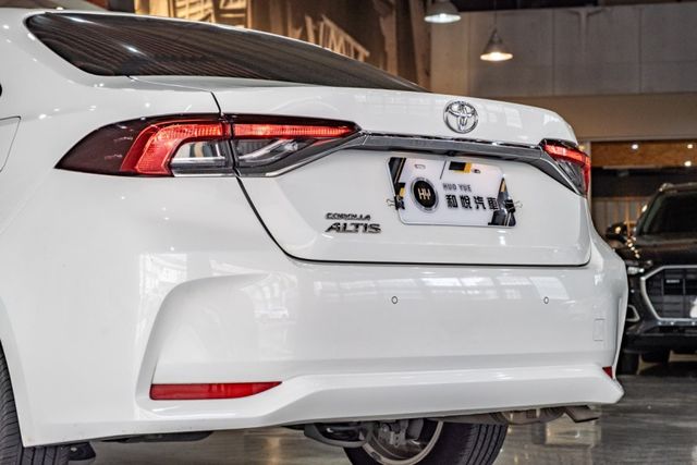 Altis 汽油豪華版｜環景影像｜ACC/AEB｜Carplay  第12張相片