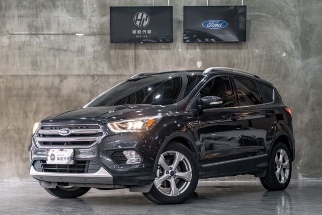 Kuga 1.5時尚經典版｜全景天窗｜腳踢感應式尾門｜車道變換輔助  第1張相片