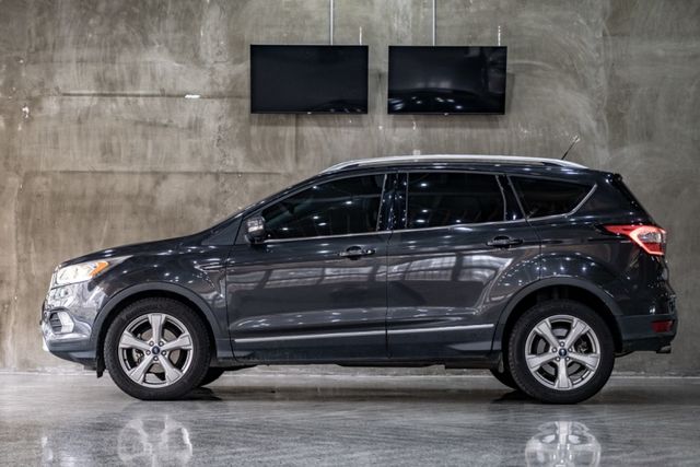 Kuga 1.5時尚經典版｜全景天窗｜腳踢感應式尾門｜車道變換輔助  第10張相片