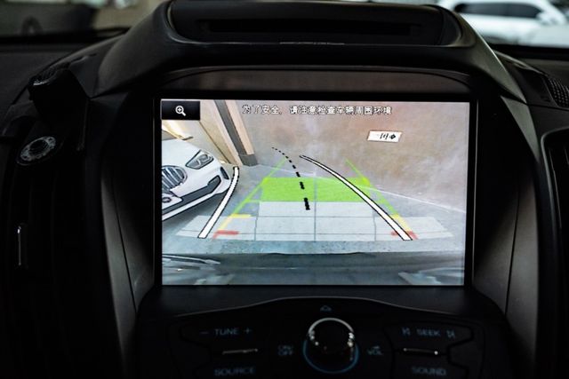 Kuga 1.5時尚經典版｜全景天窗｜安卓機｜腳踢感應式尾門  第7張相片