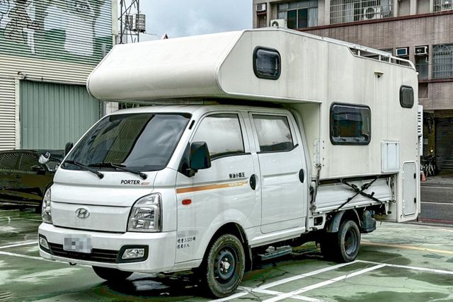 小霸王雙廂Ｘ露營車不拆賣｜露營箱百萬改裝｜水電獨立｜只跑六千多  第1張相片