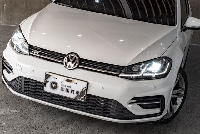 GOLF VARIANT R-Line｜ACC/AEB/盲點｜倒車影像/Carplay｜全景天窗  第13張相片