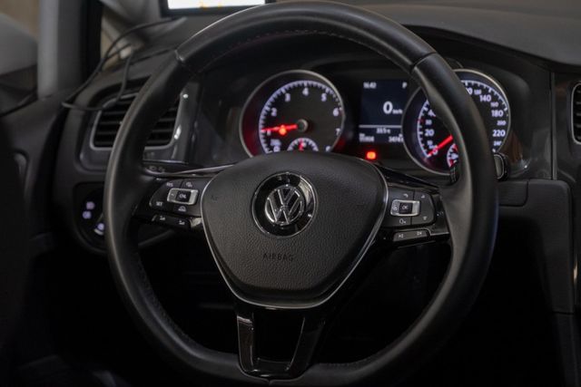 Golf 230TSI Comfortline｜Carplay|倒車影像｜Garmin導航機  第3張相片