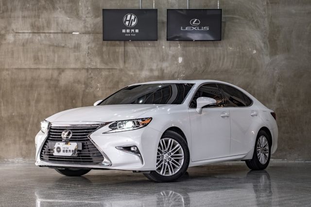 ES200豪華版｜倒車環景/車側影像｜天窗｜抬頭顯示  第1張相片