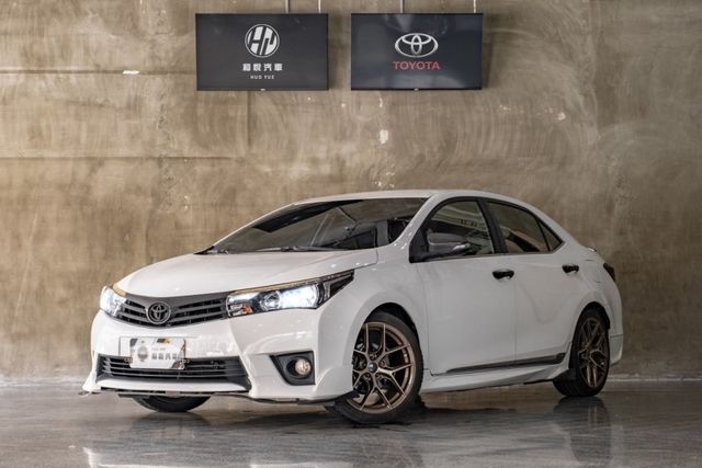 Altis 經典版Safety+｜空力套件｜18吋輕量化鋁圈｜倒車影像/導航｜定速｜排氣管閥門  第1張相片