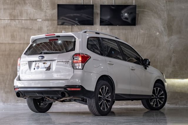 FORESTER XT｜四輪傳動｜安卓機｜全景天窗｜盲點｜h/k音響  第2張相片