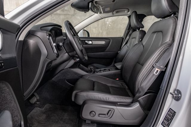 XC40 T2｜只跑1.6萬公里｜手機無線充電｜雙前電動座椅｜環景  第5張相片