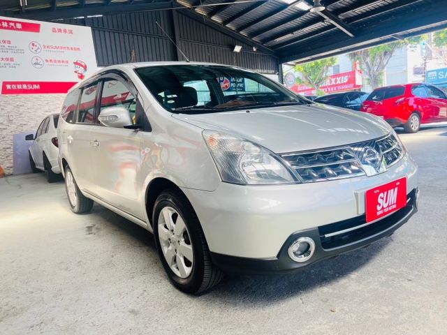 GRAND LIVINA  第3張相片