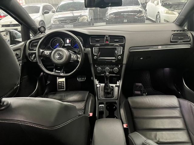 GOLF VII  第11張相片