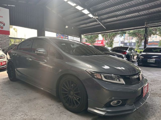 CIVIC  第2張相片