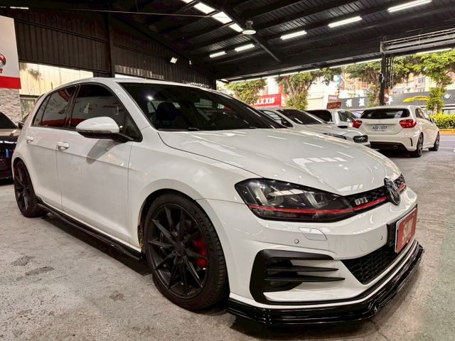 GOLF VI  第2張相片