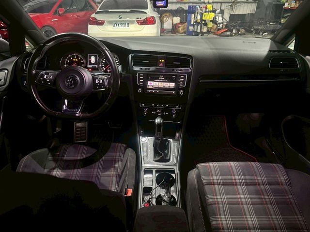 GOLF VII  第8張相片