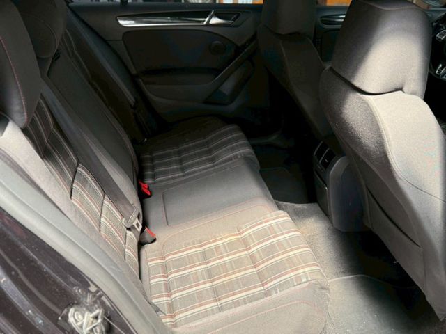 GOLF VI  第8張相片