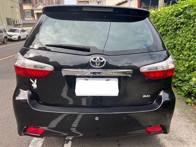TOYOTA豐田 WISH  第4張相片
