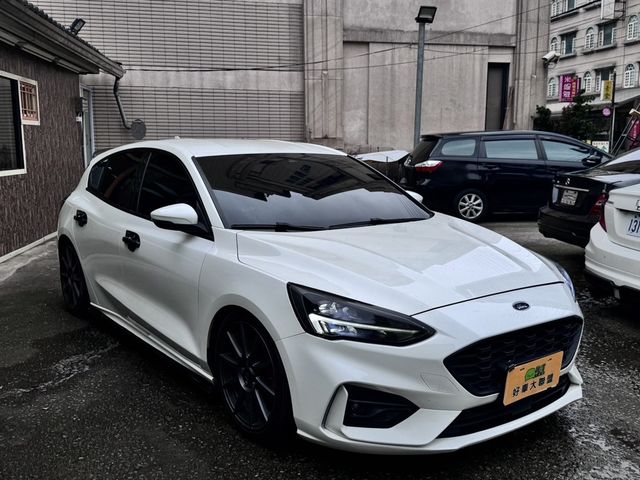 FORD福特 FOCUS ST  第3張相片