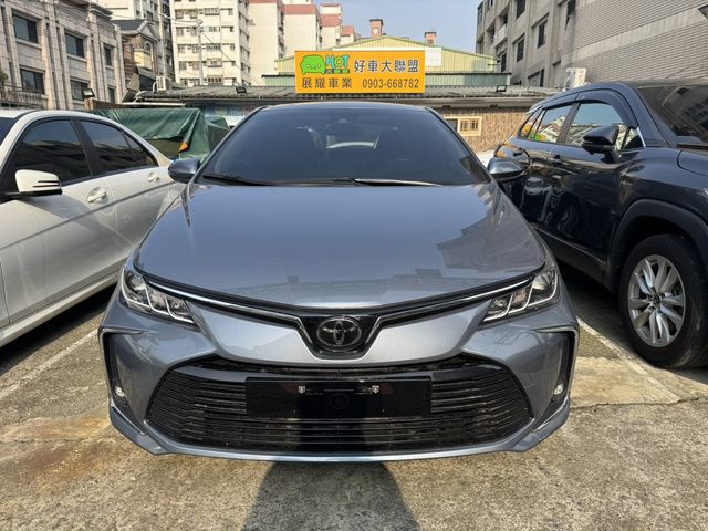 TOYOTA豐田 ALTIS  第3張相片