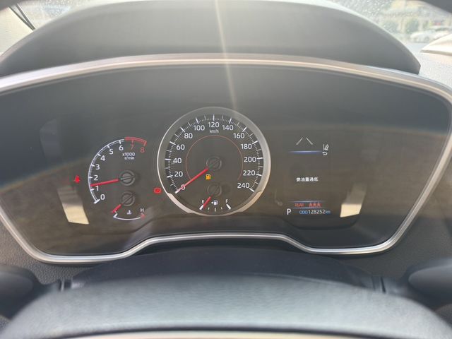 TOYOTA豐田 ALTIS  第5張相片