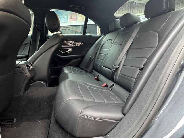 M-BENZ賓士 C300  第4張相片
