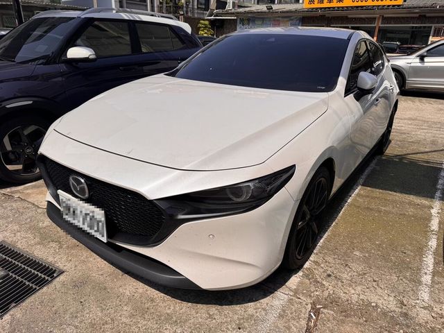 MAZDA馬自達 MAZDA 3  第1張相片