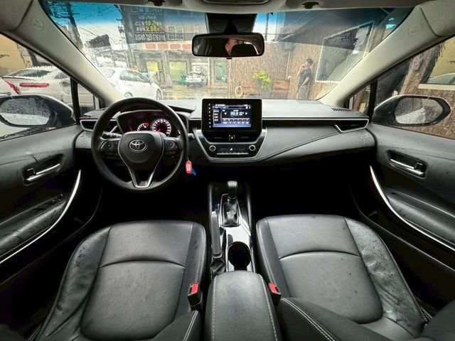 TOYOTA豐田 ALTIS  第5張相片