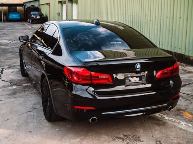 BMW寶馬 520I  第2張相片