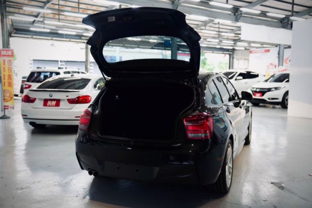 1 SERIES F20  第10張相片
