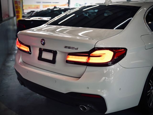 5 SERIES SEDAN G30  第3張相片
