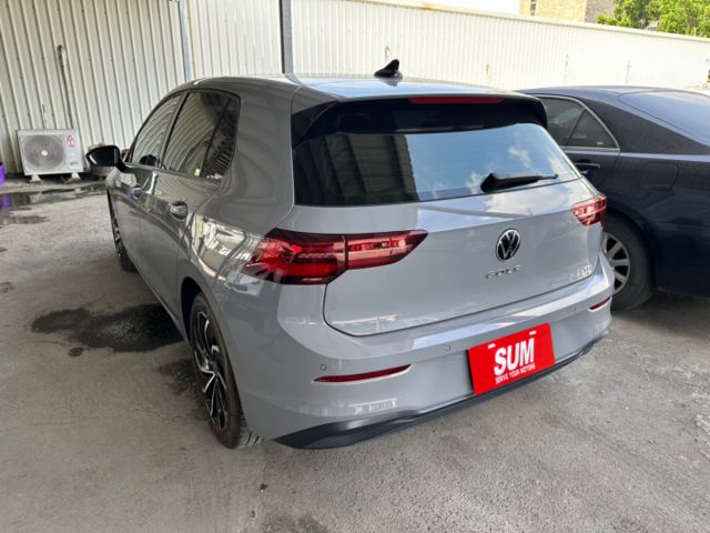 1.0智能特仕版 一手車原鈑件  第2張相片