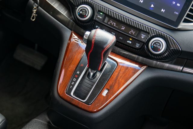 【2.0L VTI】 里程保證 方向盤快控鍵 分區溫控 安卓機 定速巡航  第13張相片