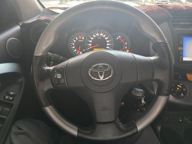 【4WD旗艦版】只跑11萬公里 天窗分區溫控 電動椅 衛星導航 定速巡航  第5張相片