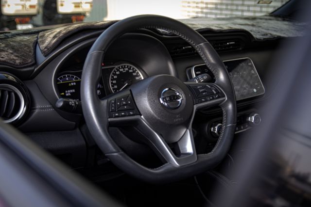 【智行旗艦版】一手原鈑件 僅跑2.7萬公里 7吋數位儀表板 空力套件 盲點偵測  第10張相片