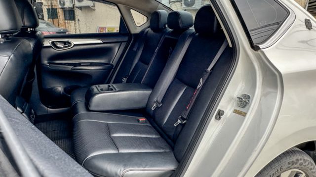 【Aero豪華版】 LED大燈 分區恆溫 安卓機 IKEY  衛星導航 電動後視鏡  第8張相片